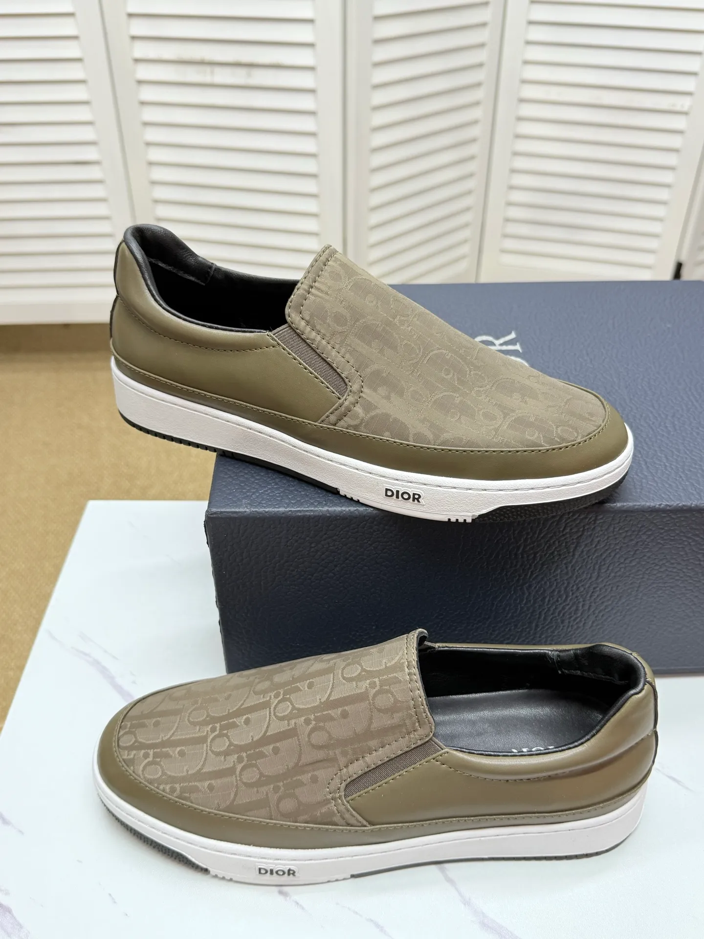 Men's clothing and shoes 210. (DIOR-Dior) casual sports shoes, official website synchronization, counter quality, fashionable and simple classic style, original outsole, size: 39-44 (45, 46 customized, non-refundable) Yh